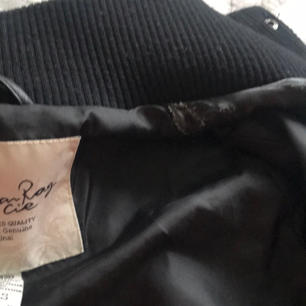 Jacket - Picture 4 of 4